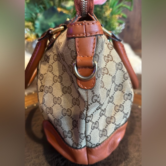 Gucci Sukey canvas shoulder bag - Picture 4 of 17